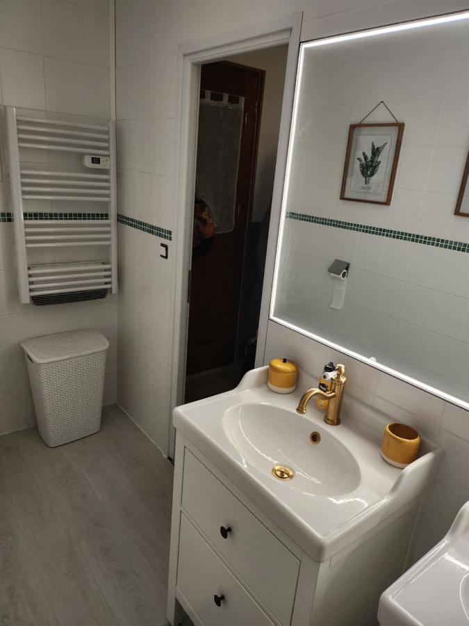 Brigitte Room Barro Buitenkant foto